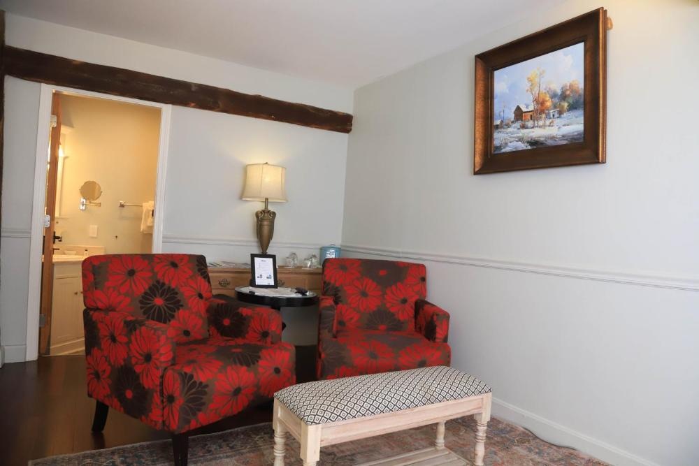 Hartstone Inn Image 20