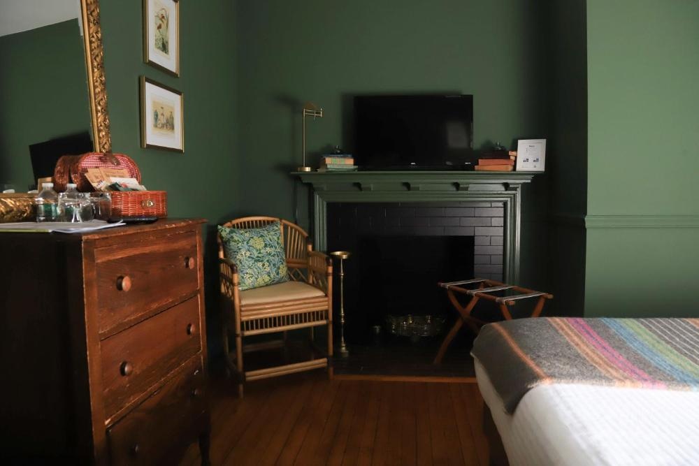 Hartstone Inn Image 36