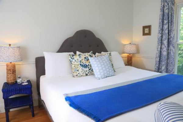 Hartstone Inn image 18